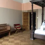 Egervari Varkastely Pensjonat 3*