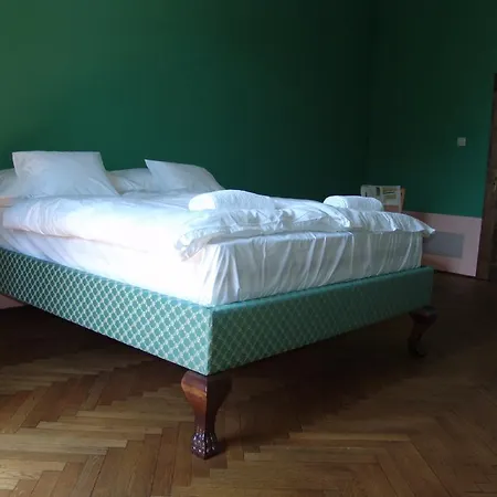 Egervari Varkastely Egervar