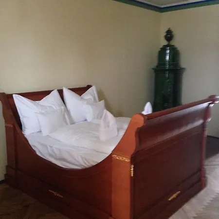 Egervari Varkastely בית הארחה