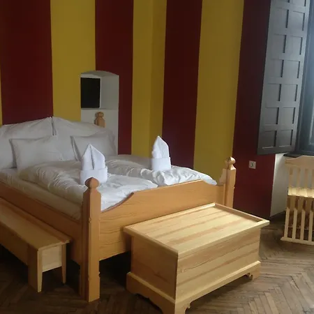 Egervari Varkastely Guest house *
